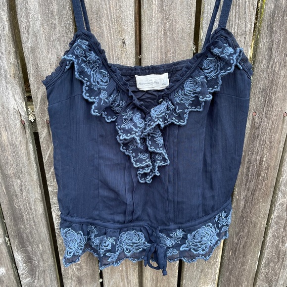 Abercrombie & Fitch Tank Top L Blue Ruffle Flirty - Picture 3 of 8